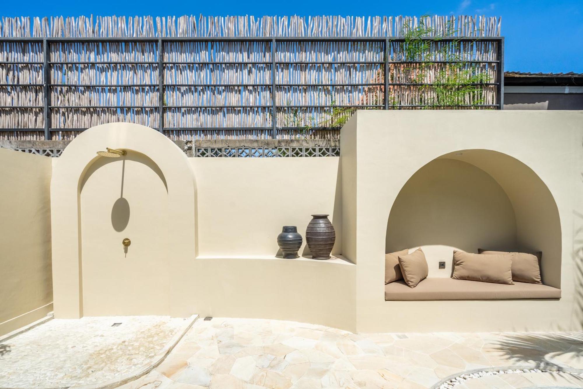 Amani Villas: New, Luxury, Mediterranean, Private Pool, Canggu